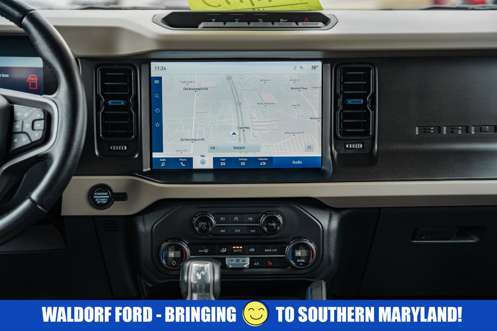 Used 2023 Ford Bronco Wildtrak image 23