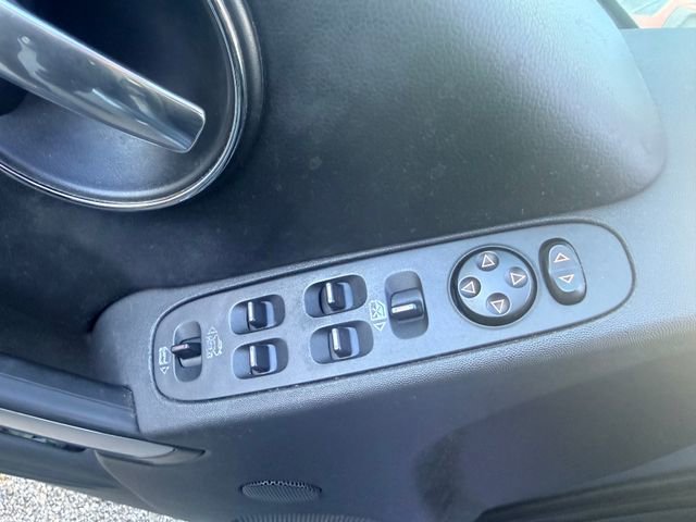 Used 2006 Pontiac Grand Prix w/ Preferred Package image 15