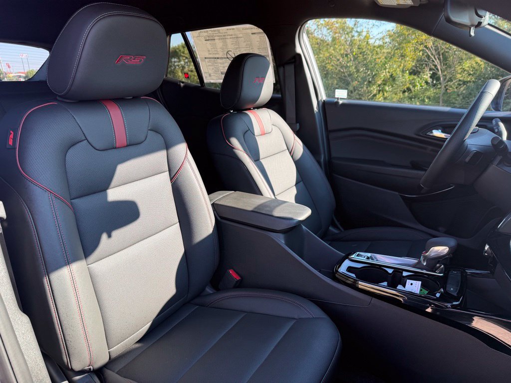 New 2026 Chevrolet Trax RS w/ Driver Confidence Package FWD image 23