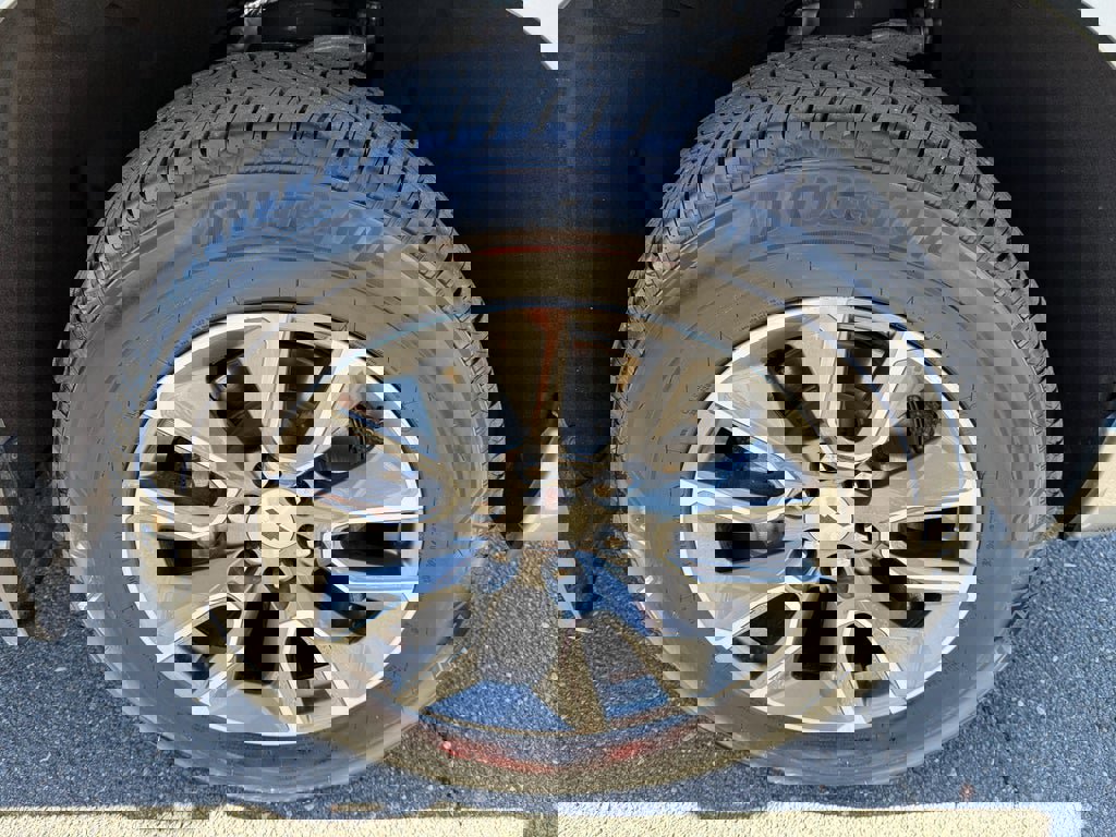 Used 2023 Chevrolet Silverado 1500 RST image 31