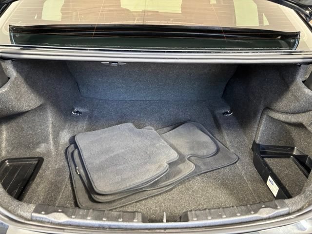 Used 2017 BMW 320i xDrive Sedan AWD/4WD image 20