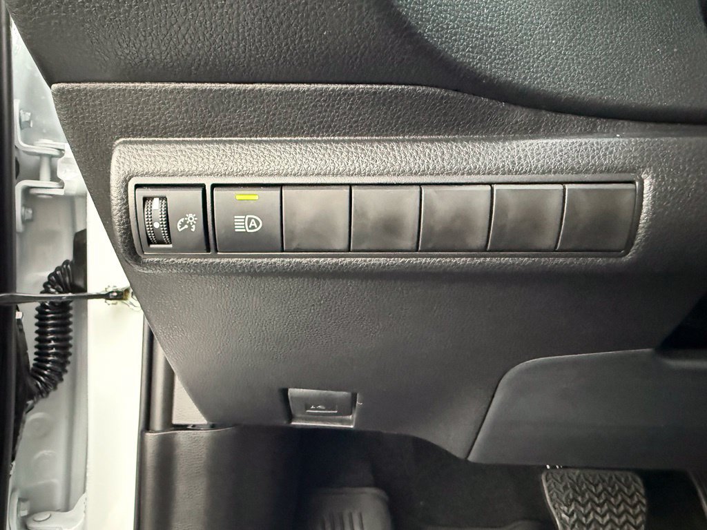 Used 2026 Toyota Corolla XSE FWD image 23