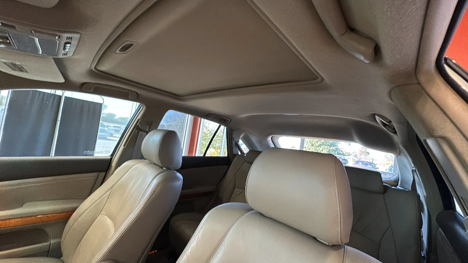 Used 2004 Lexus RX 330 w/ Premium Plus Pkg FWD image 34