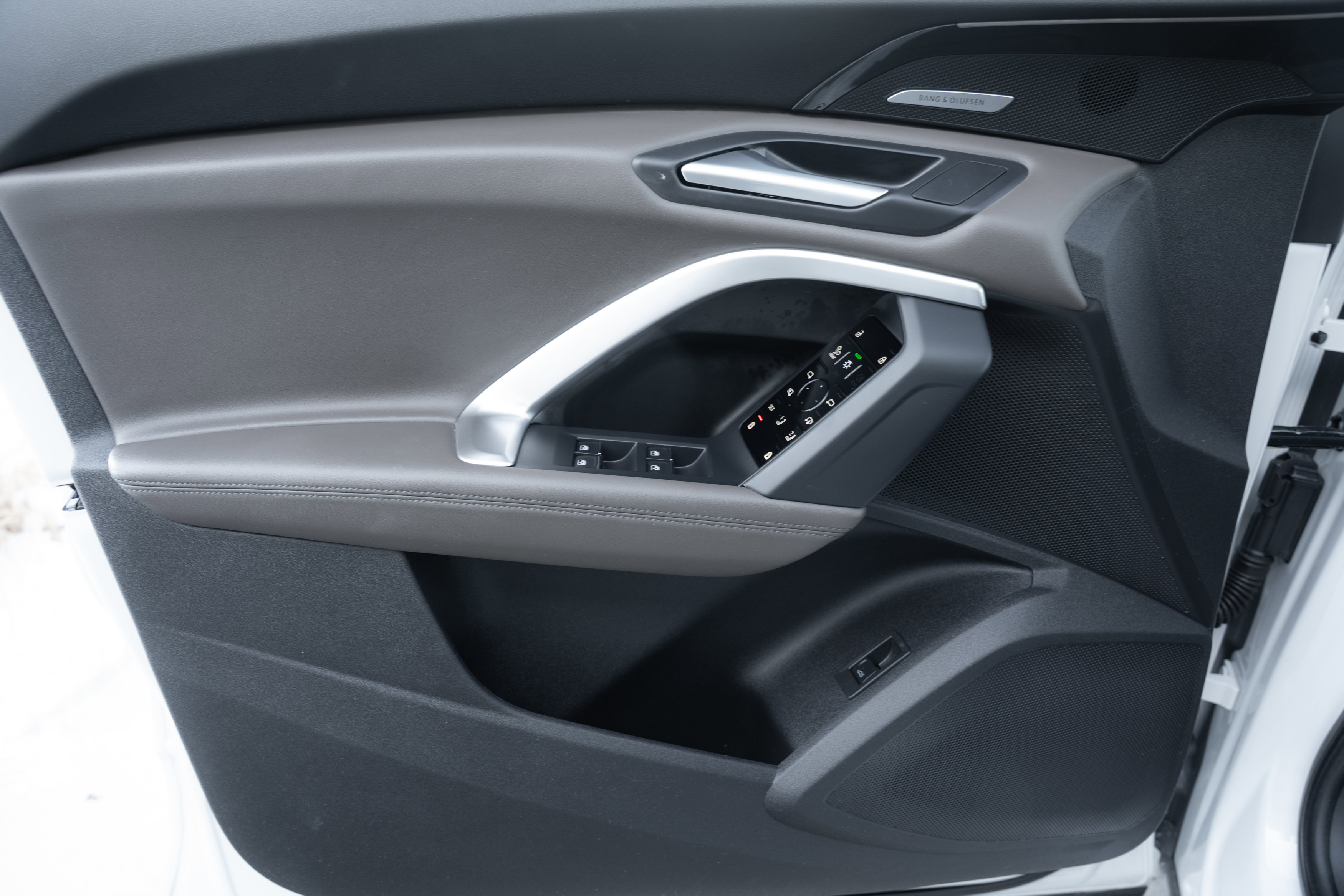 Certified 2025 Audi Q5 Premium Plus w/ Premium Plus image 19