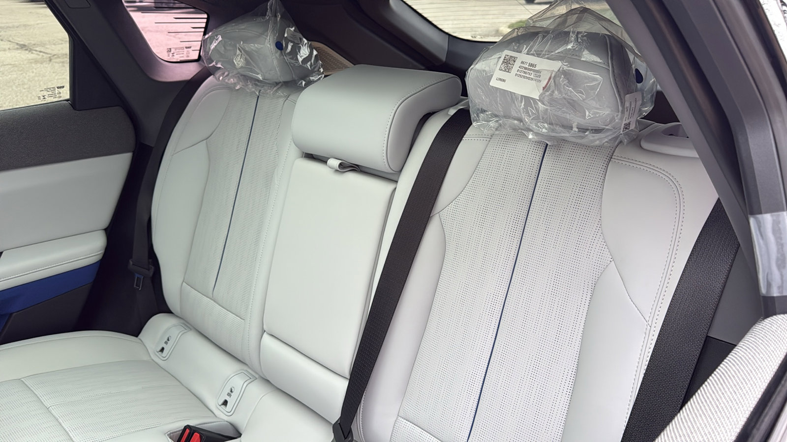 New 2026 Cadillac Optiq Sport 2 image 26