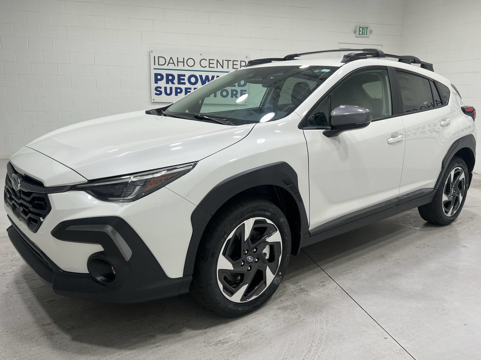 Used 2026 Subaru Crosstrek 2.5i Limited AWD/4WD image 4