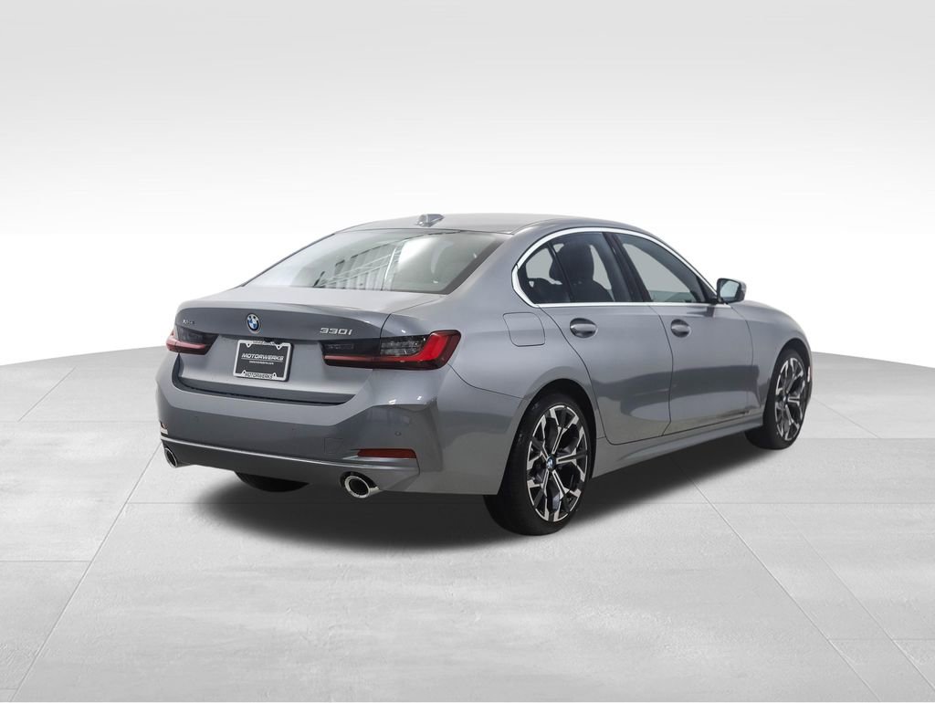 New 2026 BMW 330i xDrive Sedan w/ Convenience Package image 5
