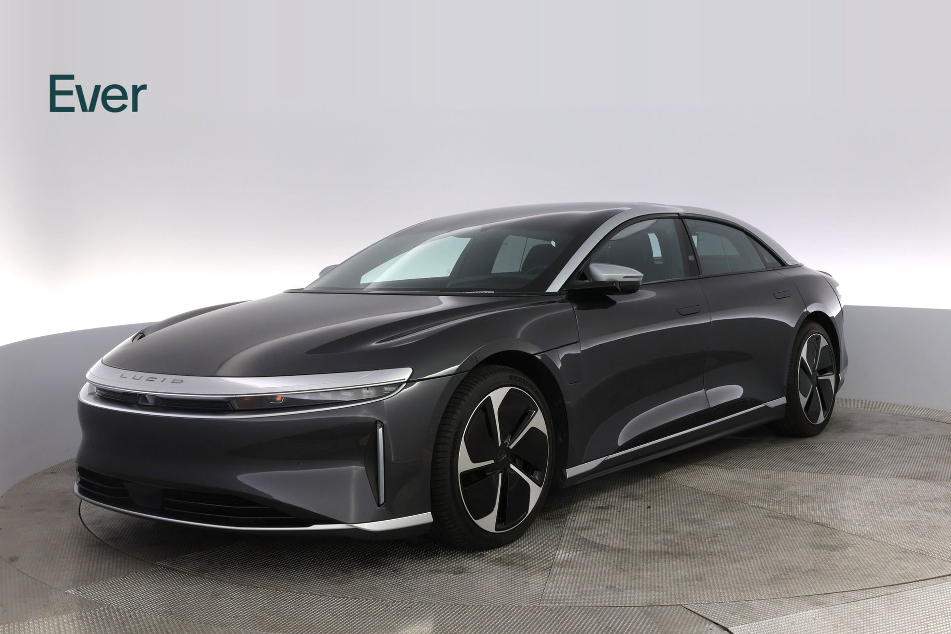 Used 2023 Lucid Air Grand Touring image 2