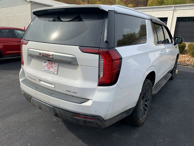 Used 2022 GMC Yukon XL SLE w/ Max Trailering Package image 4