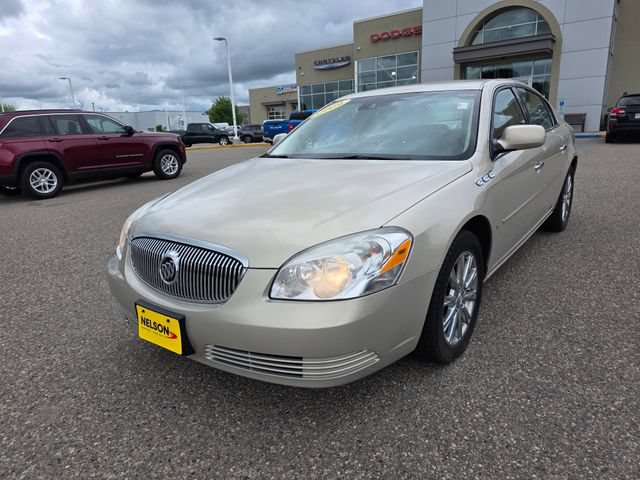 Used 2009 Buick Lucerne CXL FWD image 2