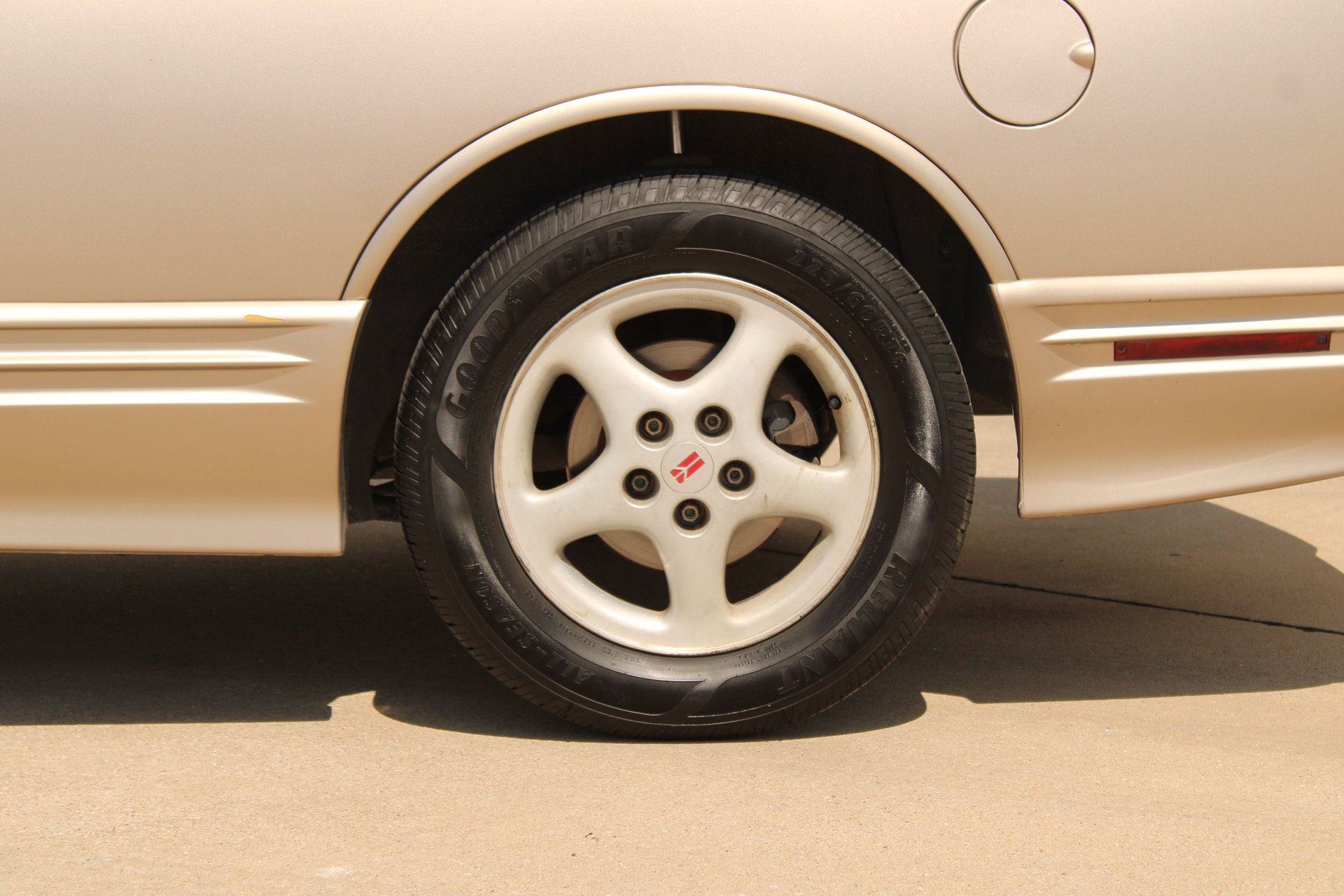 Used 1997 Oldsmobile Cutlass Supreme SL FWD image 30