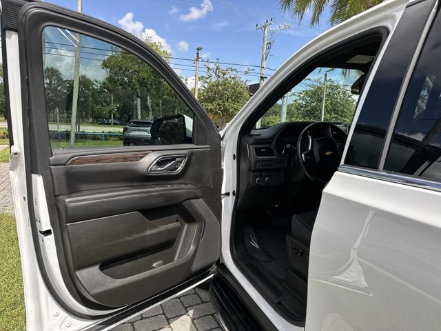 Used 2021 Chevrolet Suburban LS RWD image 22