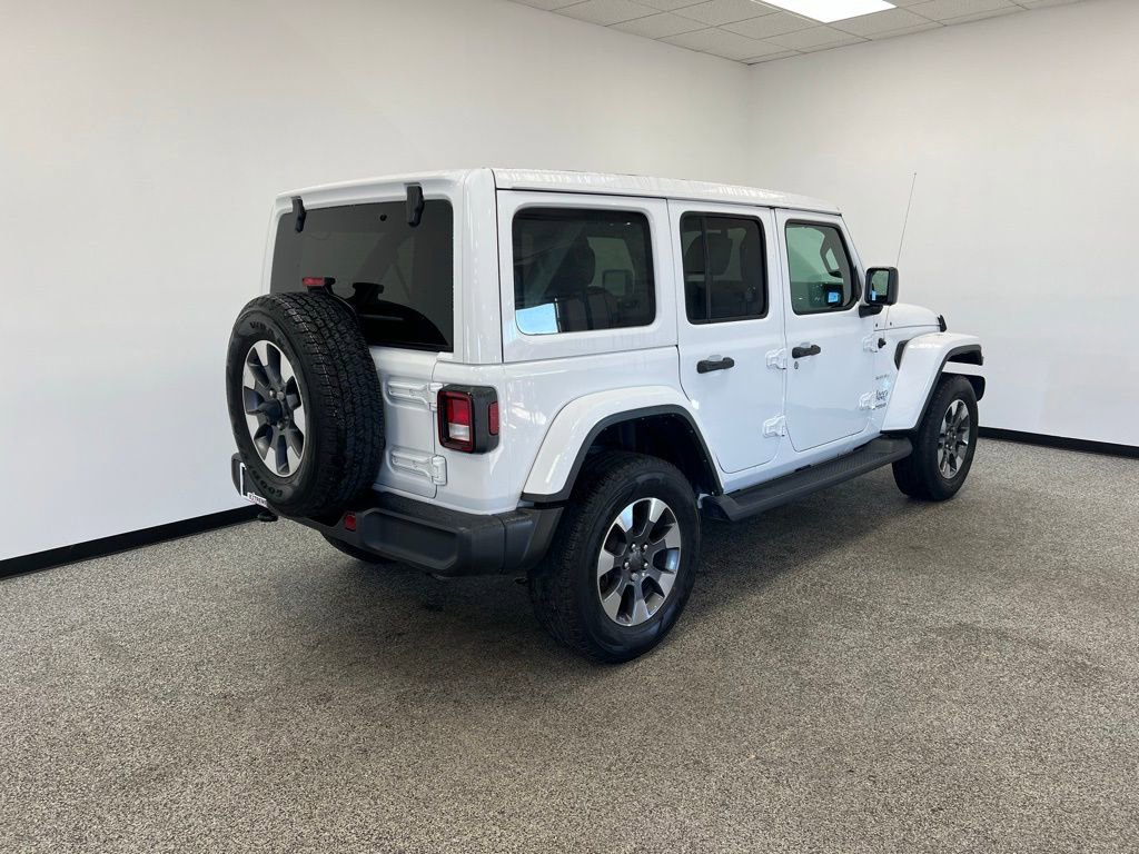 Used 2022 Jeep Wrangler Unlimited Sahara w/ Cold Weather Group image 18