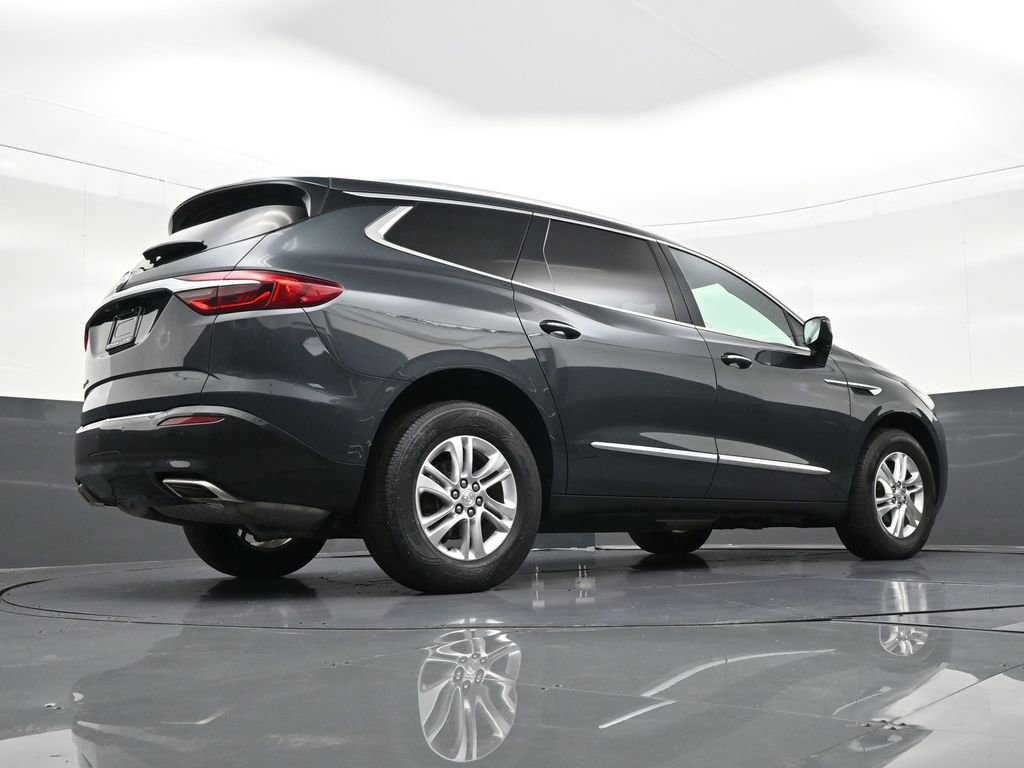 Used 2020 Buick Enclave Essence image 30