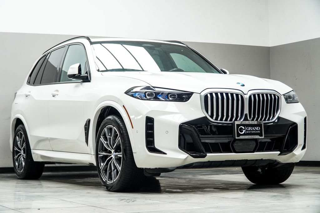 Used 2026 BMW X5 xDrive40i AWD/4WD image 9
