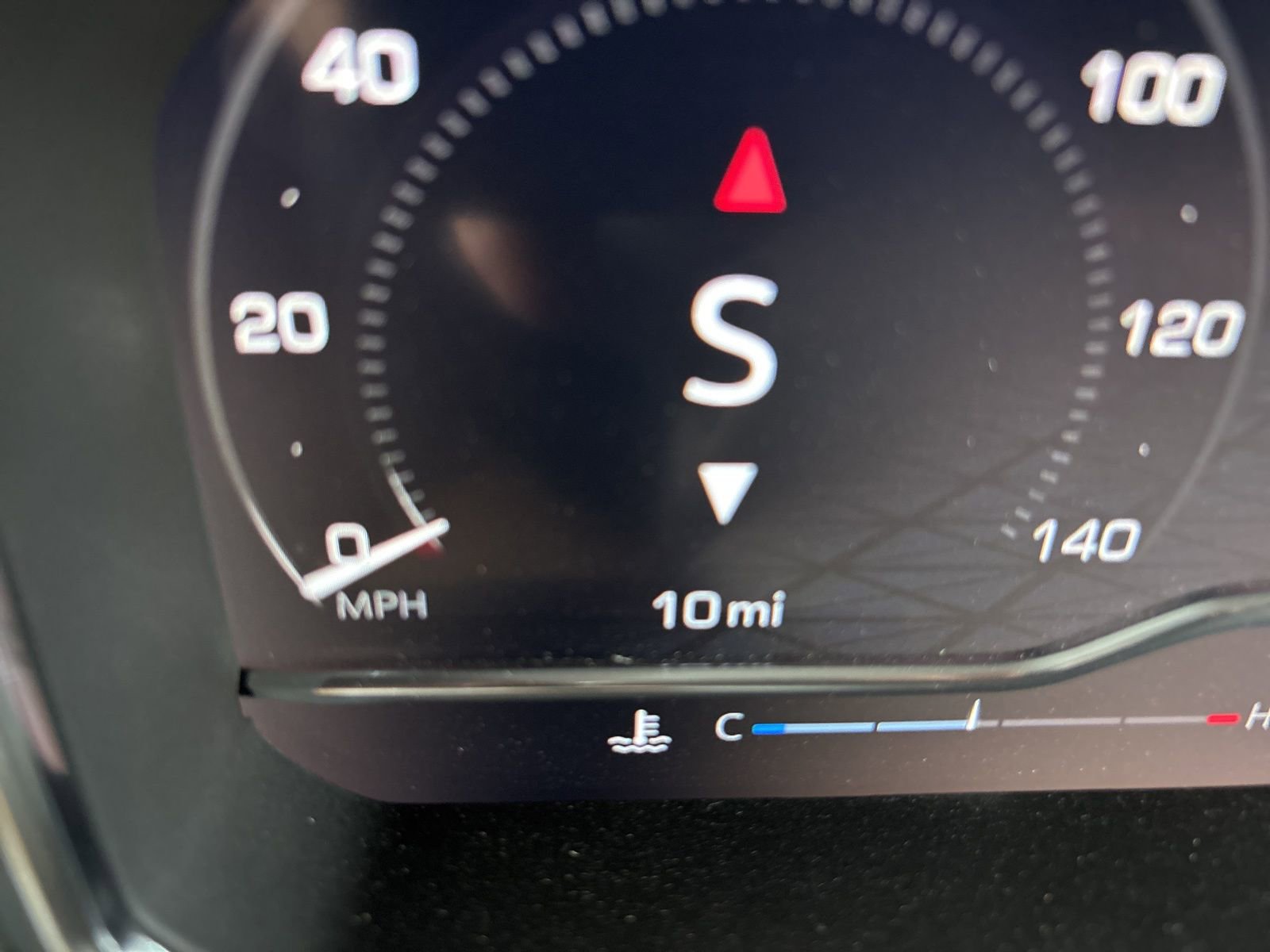 New 2024 GMC Sierra 1500 AT4 w/ Technology Package image 19