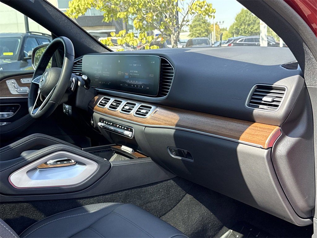 Certified 2025 Mercedes-Benz GLE 450 4MATIC image 22