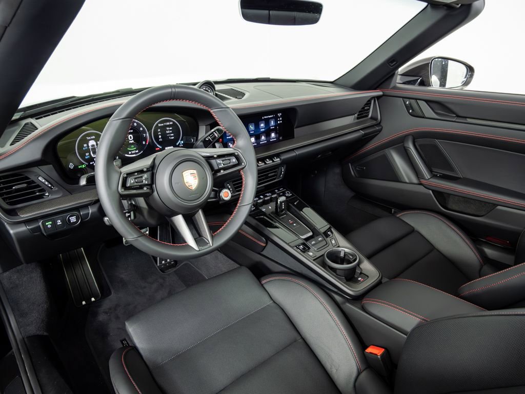 Certified 2026 Porsche 911 Targa 4 GTS image 4