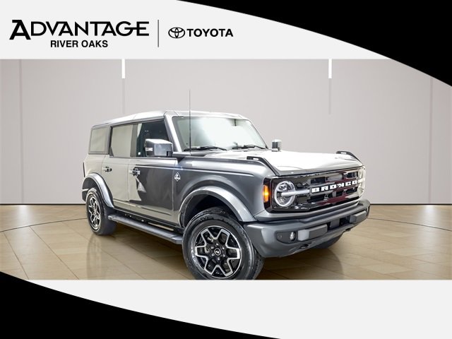 Used 2022 Ford Bronco Outer Banks image 1