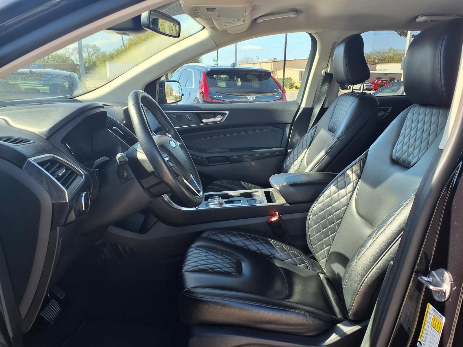 Used 2024 Ford Edge Titanium image 17