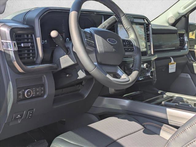 New 2026 Ford F250 Lariat w/ Chrome Package image 3