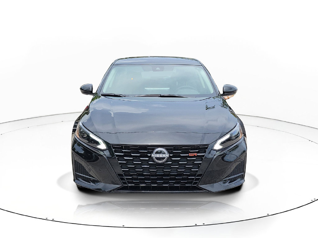 New 2026 Nissan Altima 2.5 SR FWD image 2