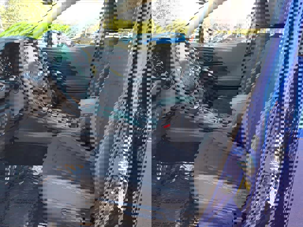 Certified 2025 Subaru Crosstrek 2.0i Premium w/ Convenience Package #2 image 24