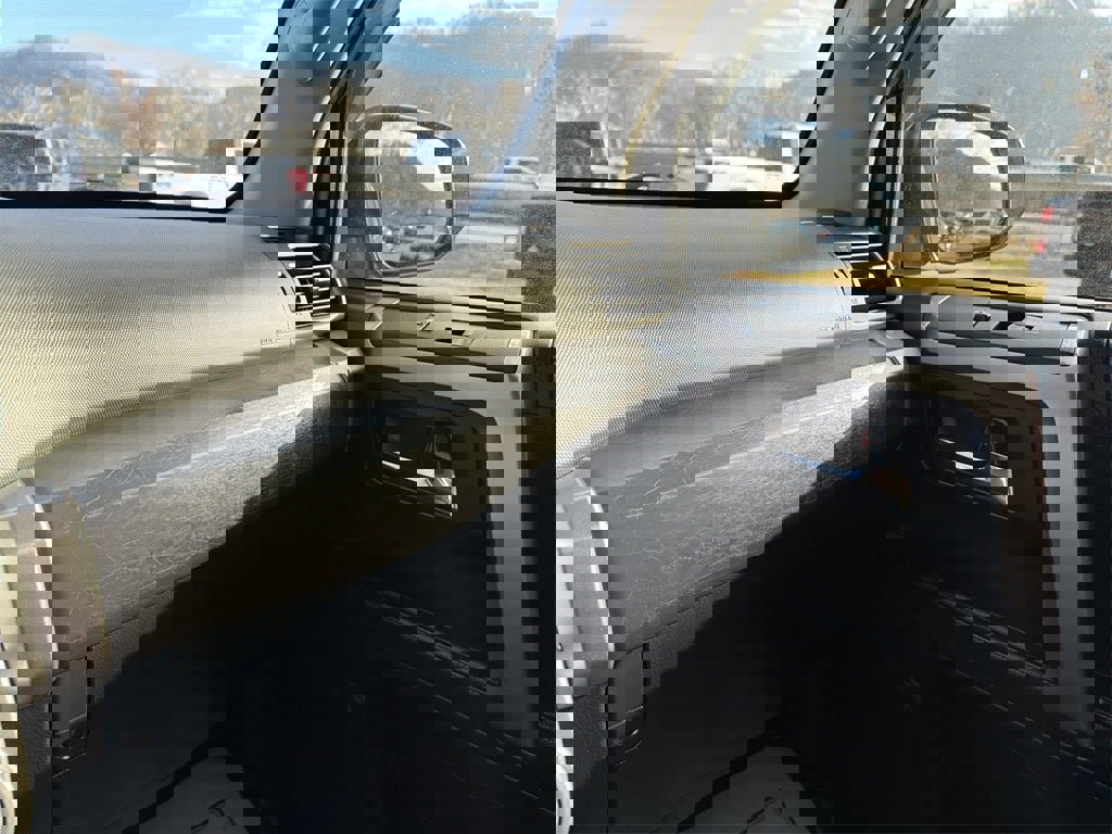 Used 2019 Toyota 4Runner SR5 image 23