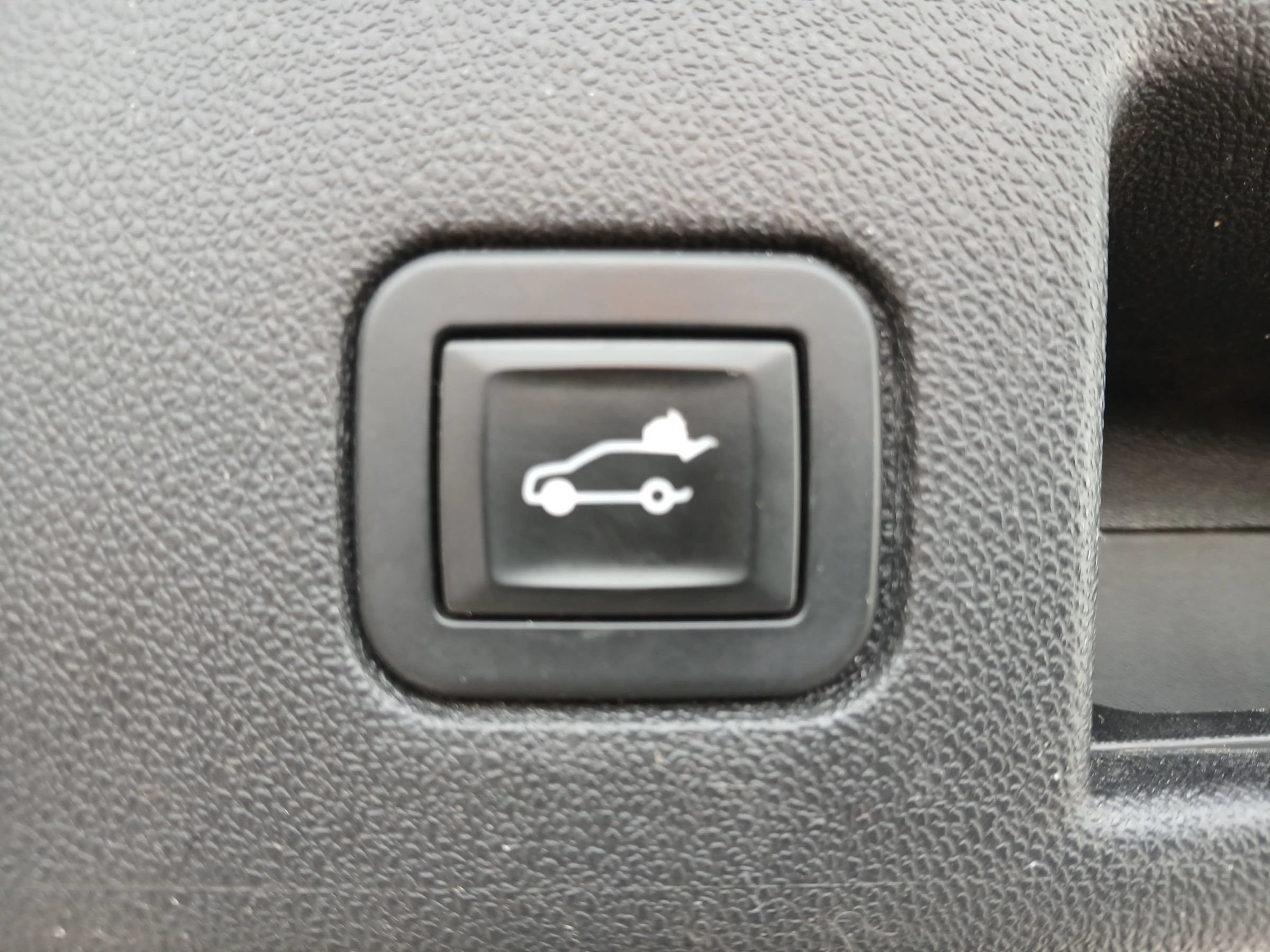 Used 2019 Chevrolet Equinox LT AWD/4WD image 24