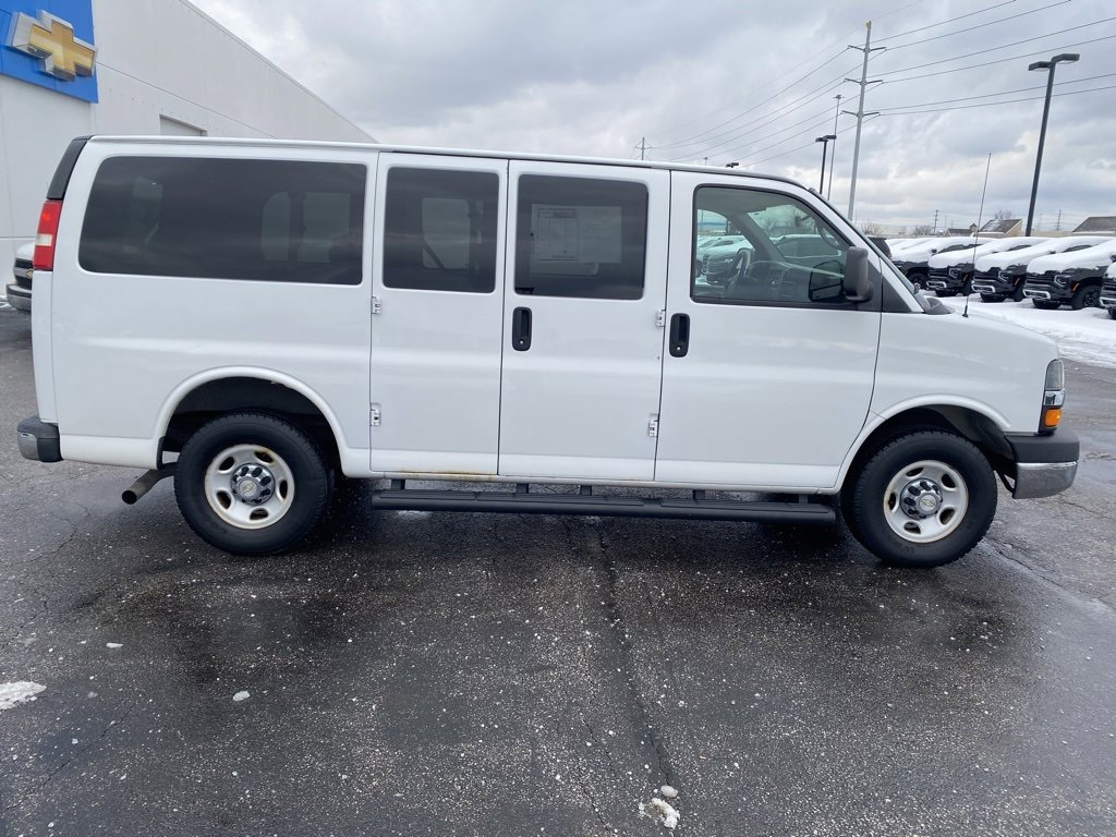 Used 2015 Chevrolet Express 2500 LT w/ LT Preferred Equipment Group image 8