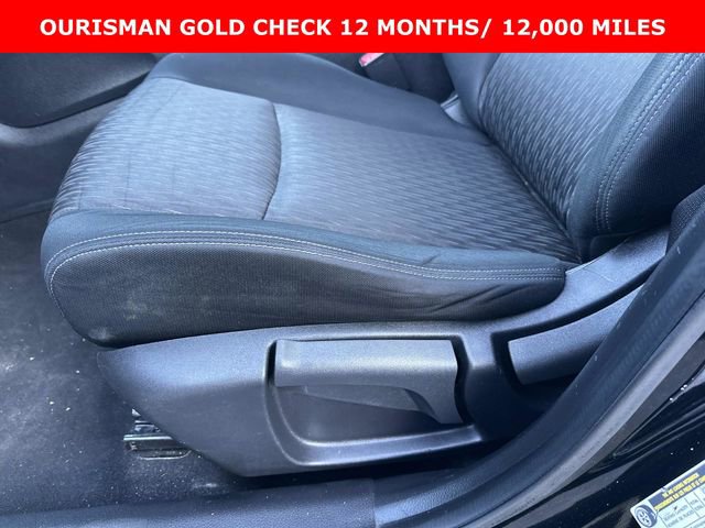 Used 2017 Nissan Rogue S image 19