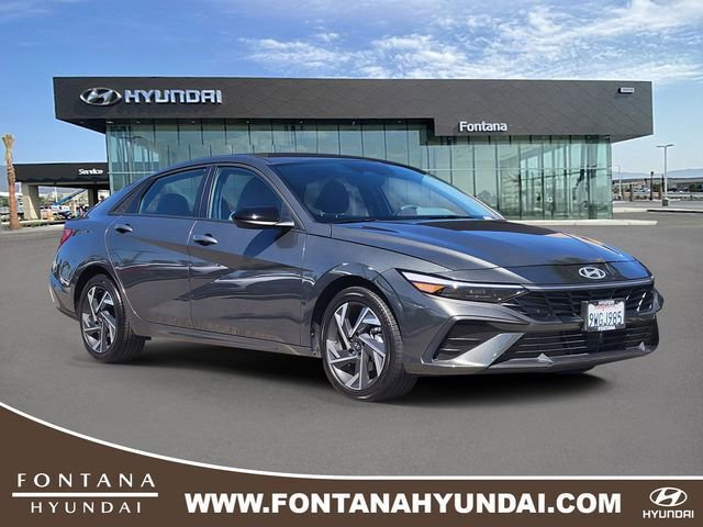 Certified 2025 Hyundai Elantra SEL image 1