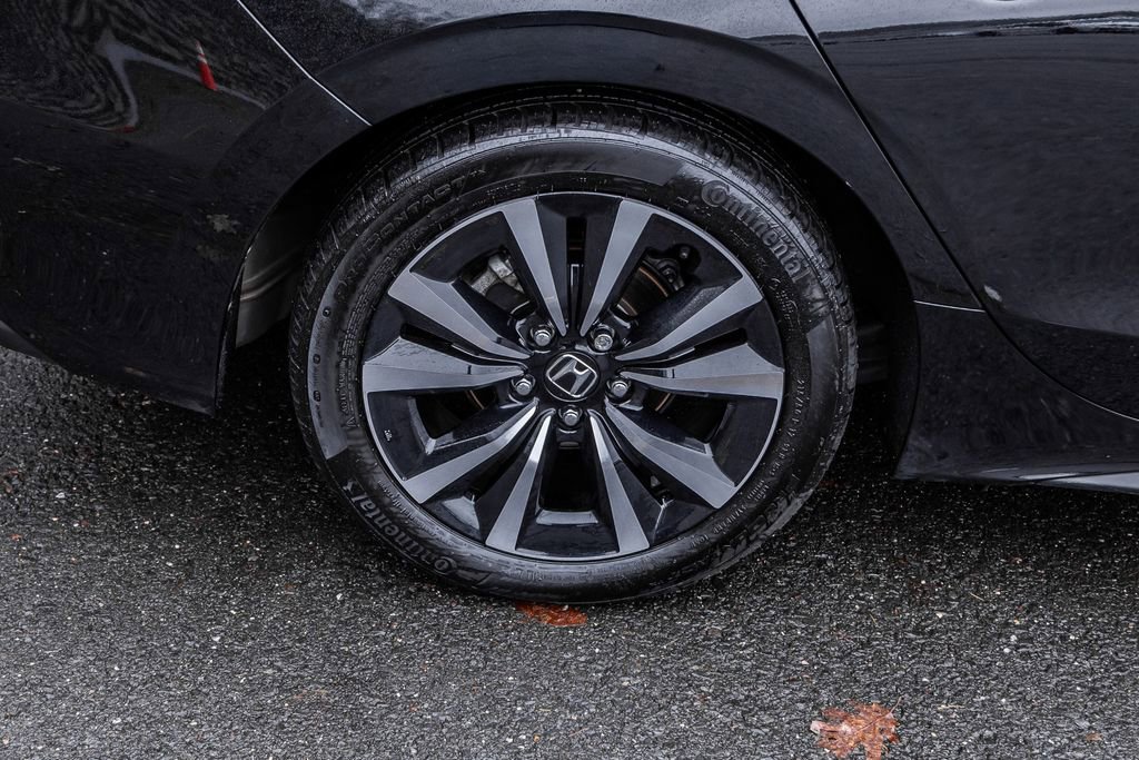 Used 2024 Honda Civic EX-L image 6