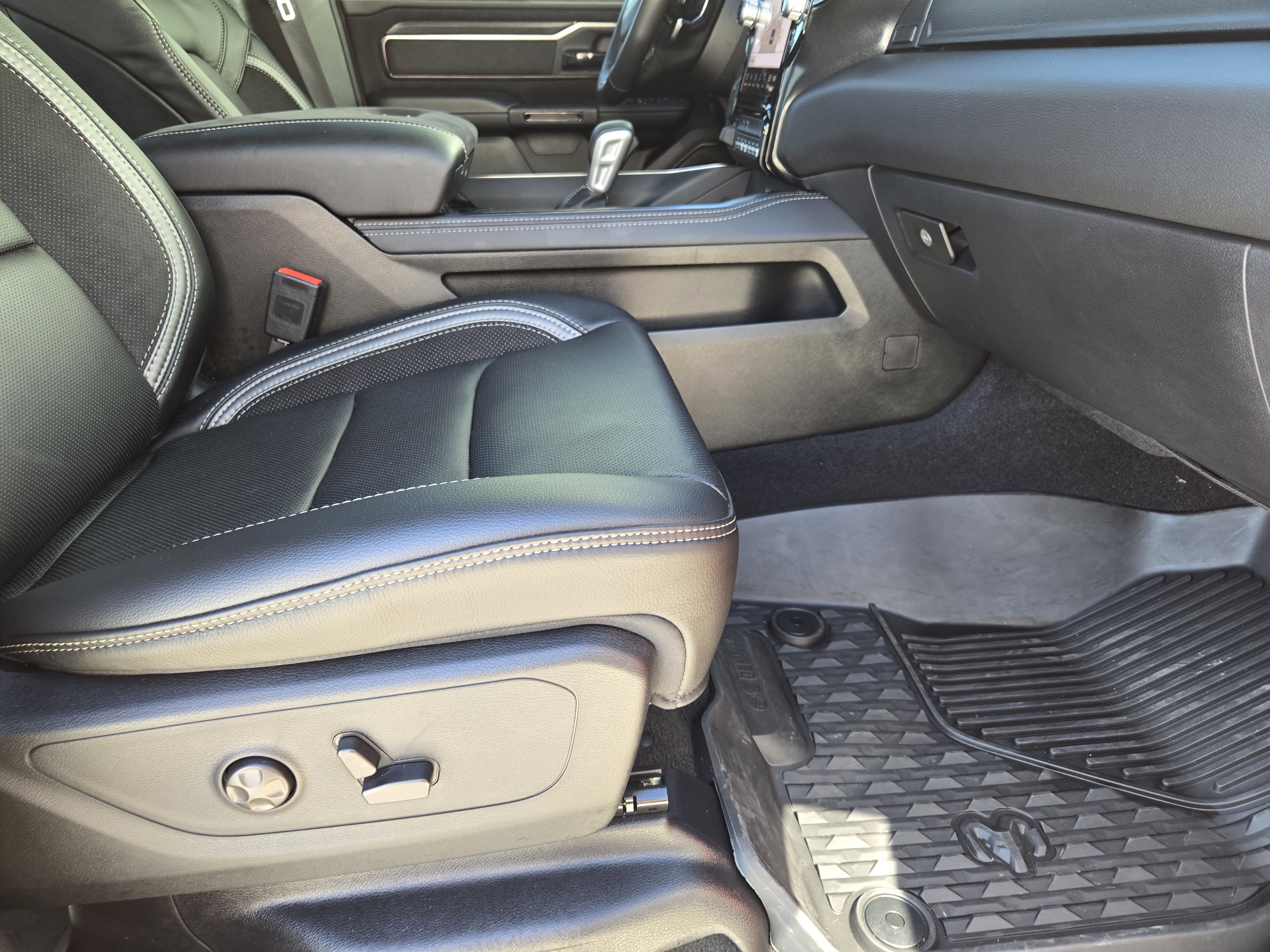 Used 2025 RAM 1500 RHO w/ Bed Utility Group image 16