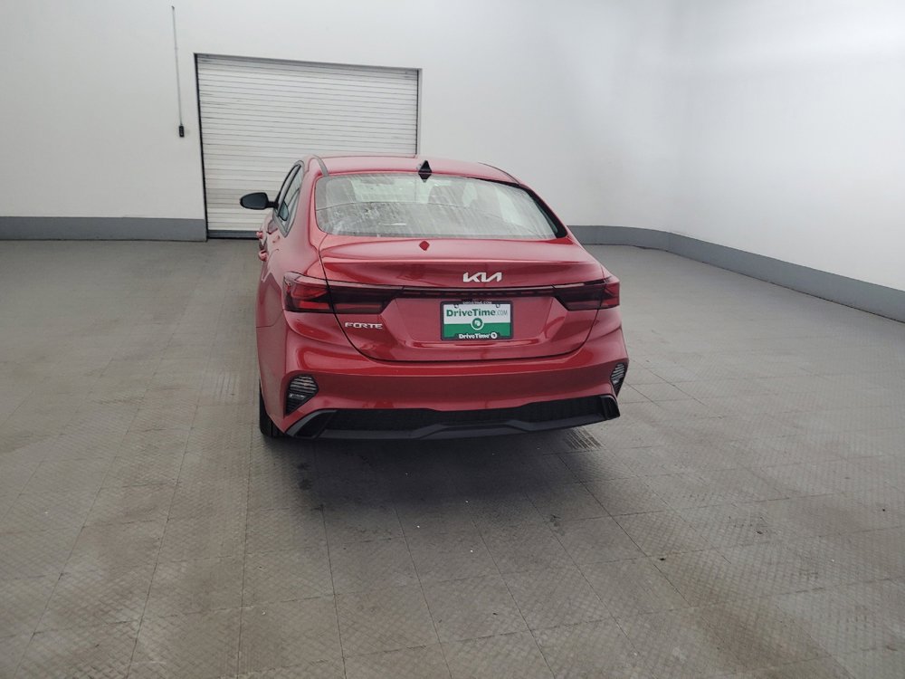 Used 2023 Kia Forte LXS w/ LXS Technology Package FWD image 6