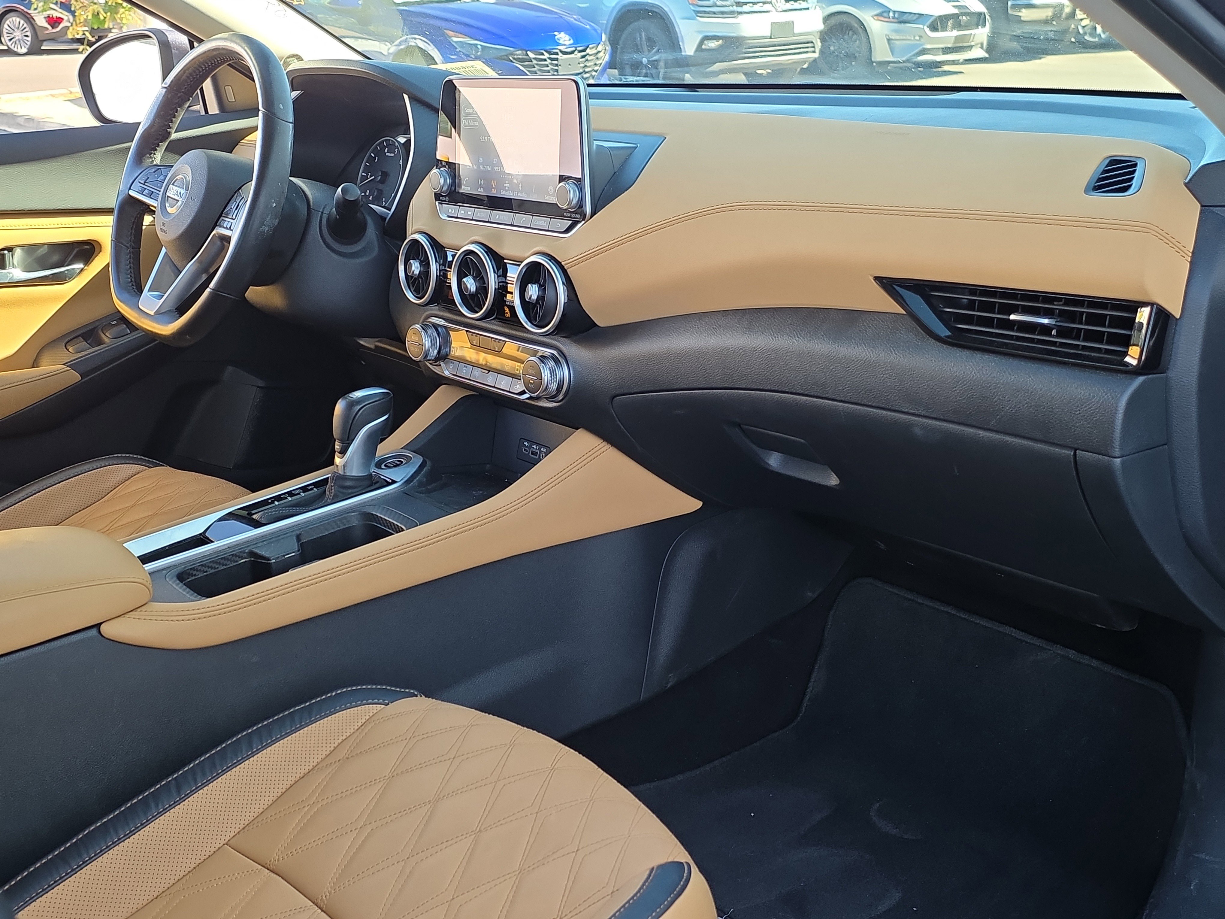 Used 2021 Nissan Sentra SV w/ SV Premium Package image 29