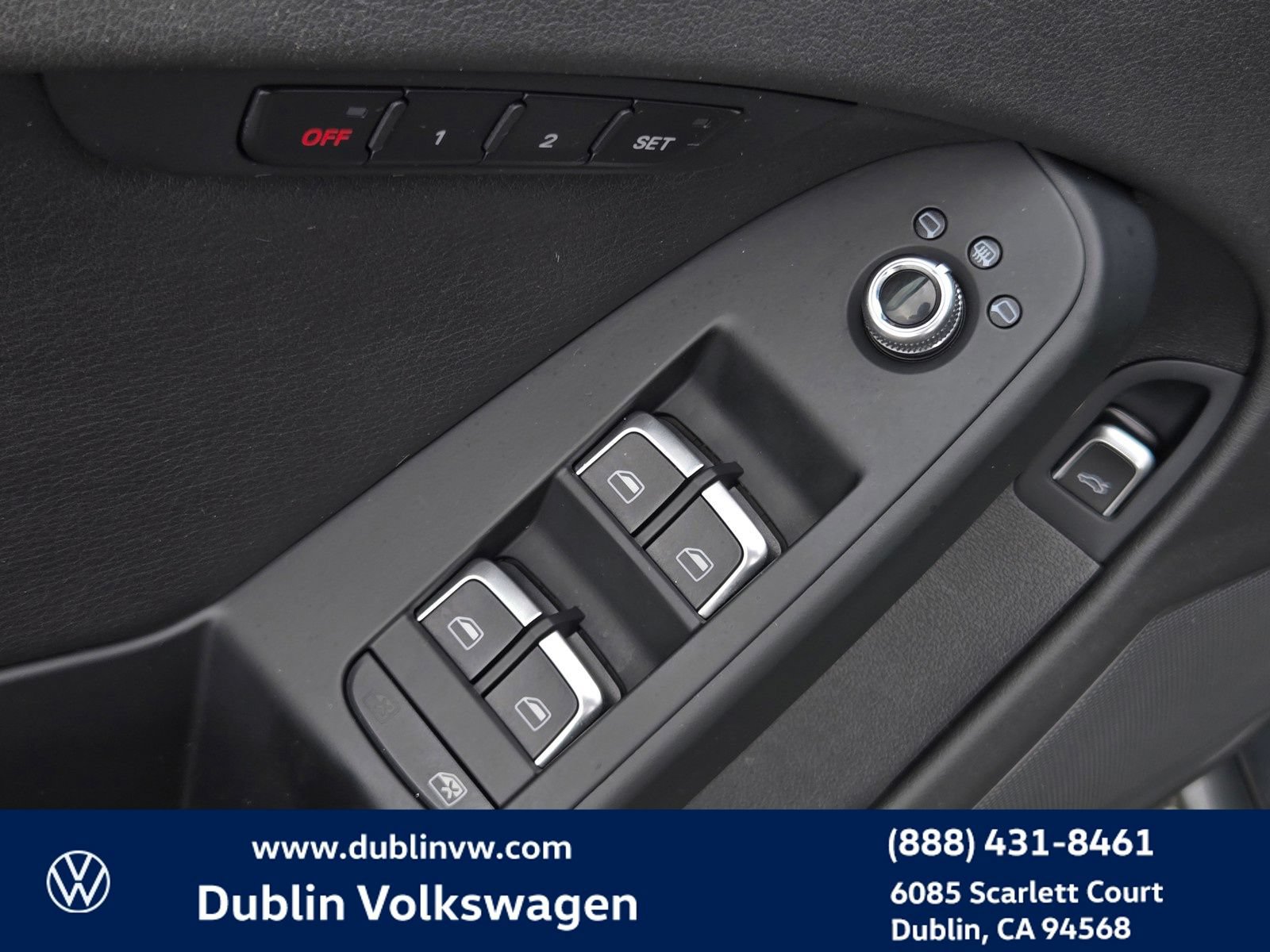 Used 2015 Audi A4 2.0T Premium Plus w/ Technology Package AWD/4WD image 11
