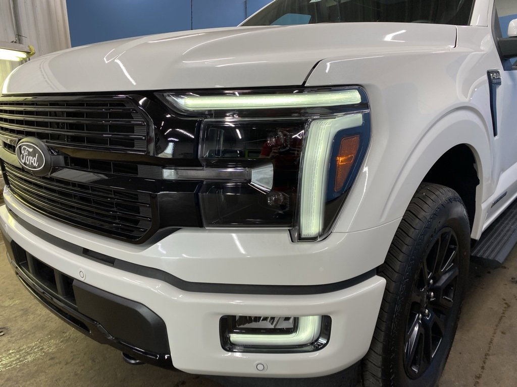 New 2025 Ford F150 Platinum w/ Equipment Group 702A High image 5