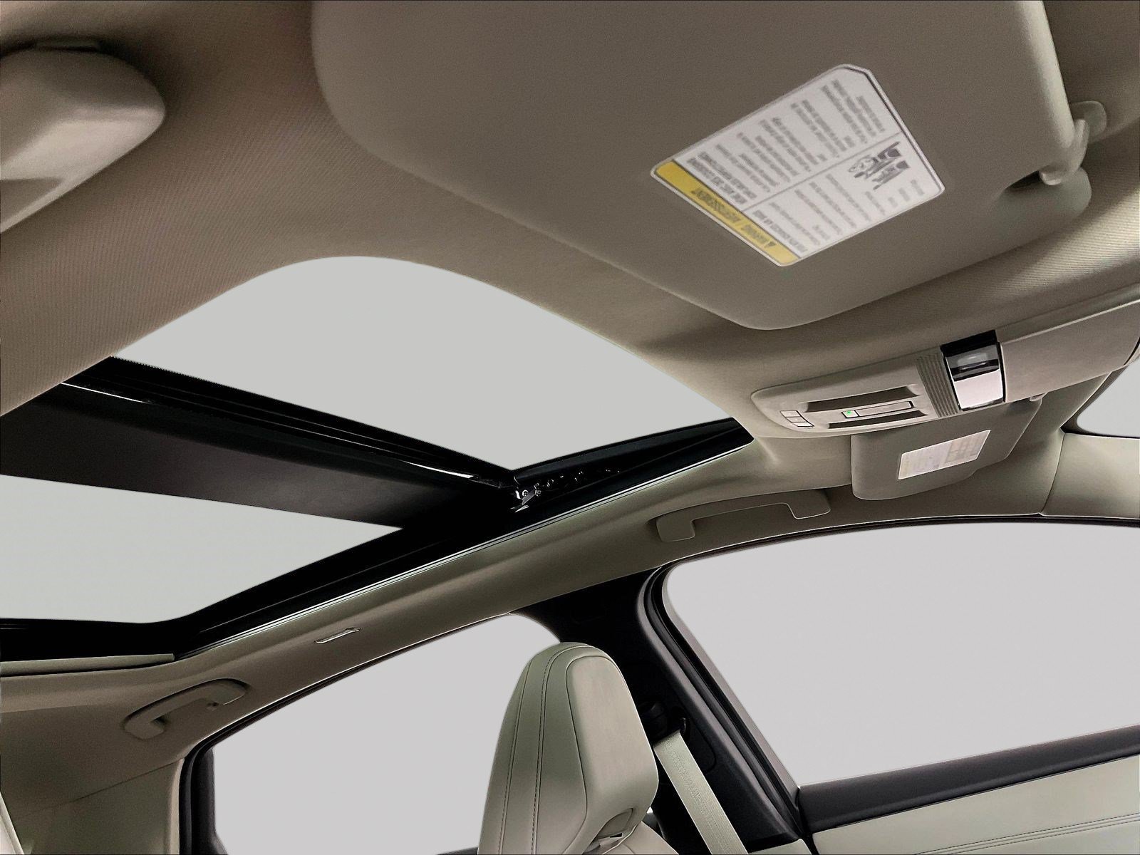 Certified 2023 Nissan Ariya AWD image 27