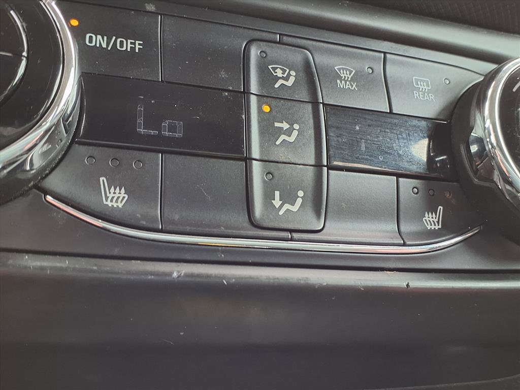 Used 2023 Chevrolet TrailBlazer LT w/ Convenience Package AWD/4WD image 8