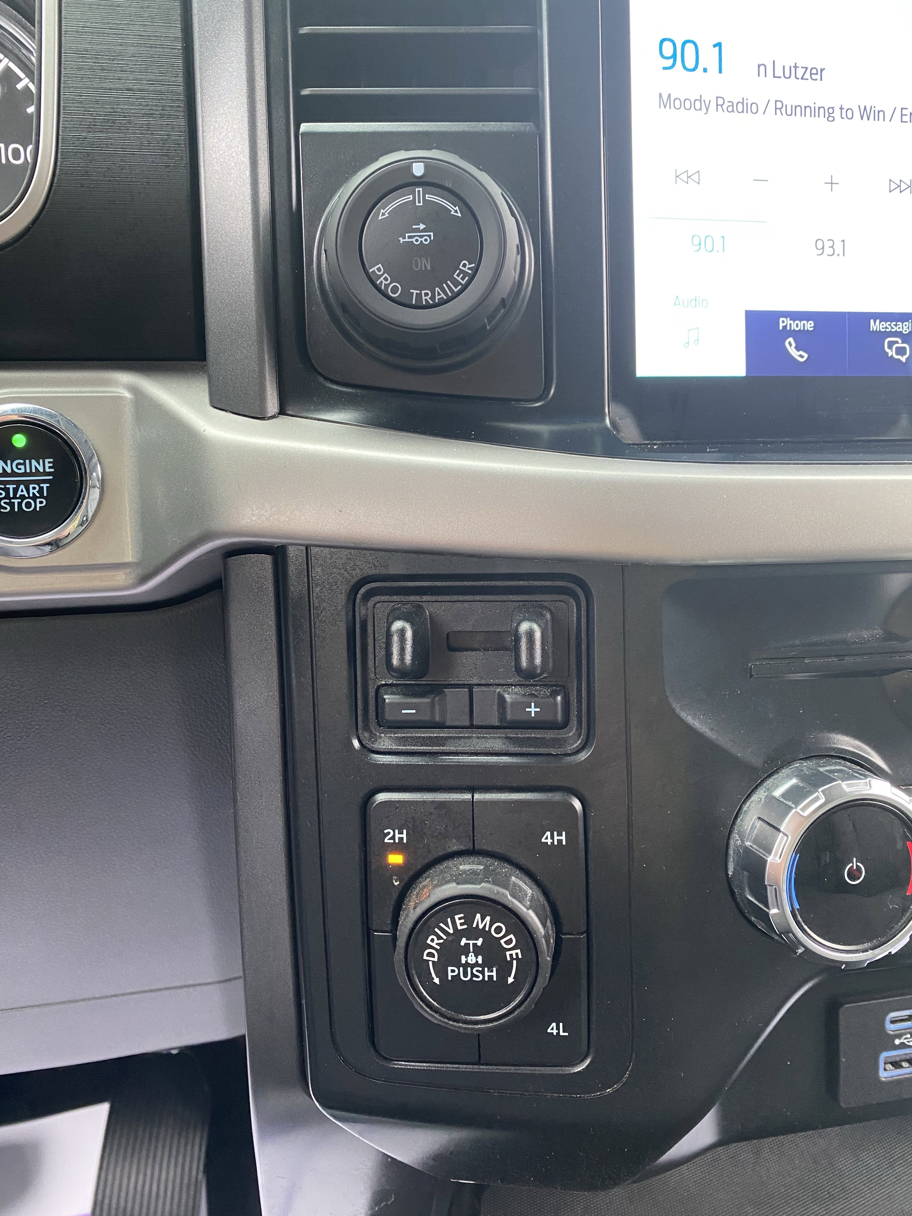 Used 2022 Ford F150 XLT w/ Equipment Group 302A High image 16