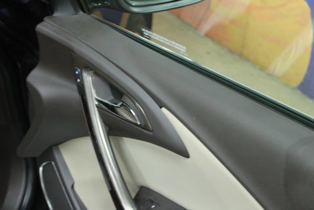 Used 2016 Buick Verano Convenience FWD image 11