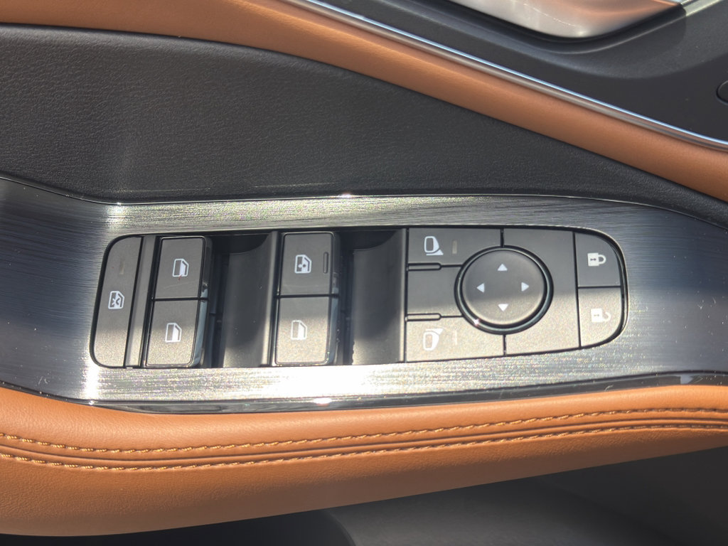 New 2026 Nissan Rogue Platinum image 17