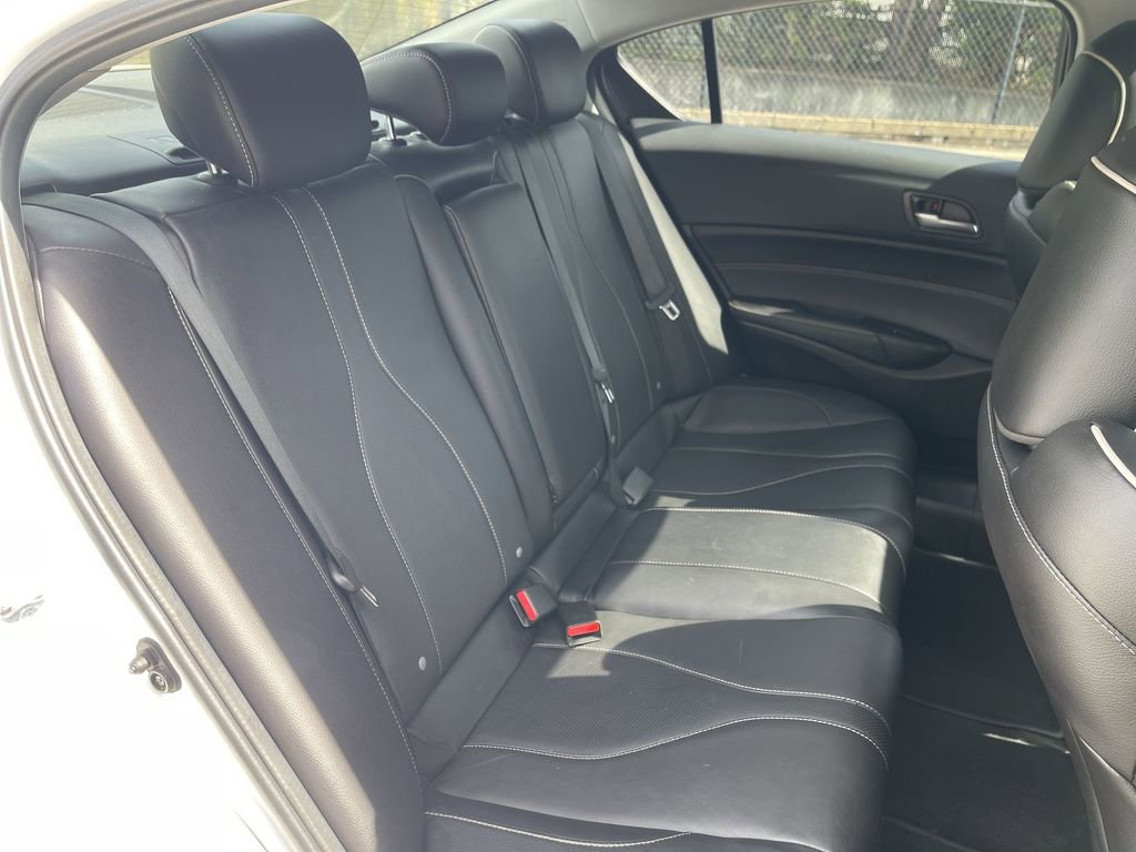 Used 2021 Acura ILX w/ Premium Package FWD image 25