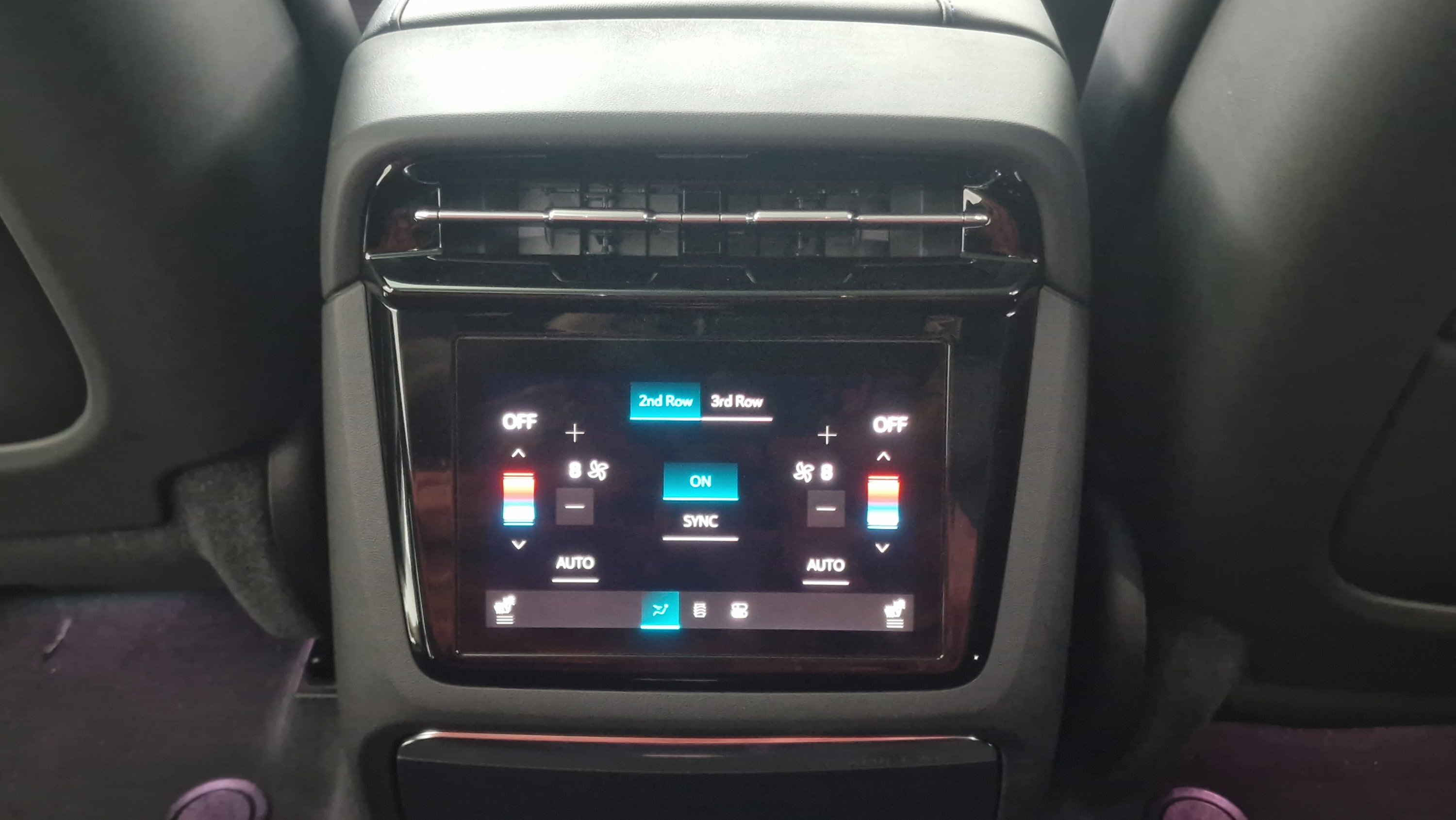 New 2026 Cadillac Escalade IQ Luxury 1 image 25