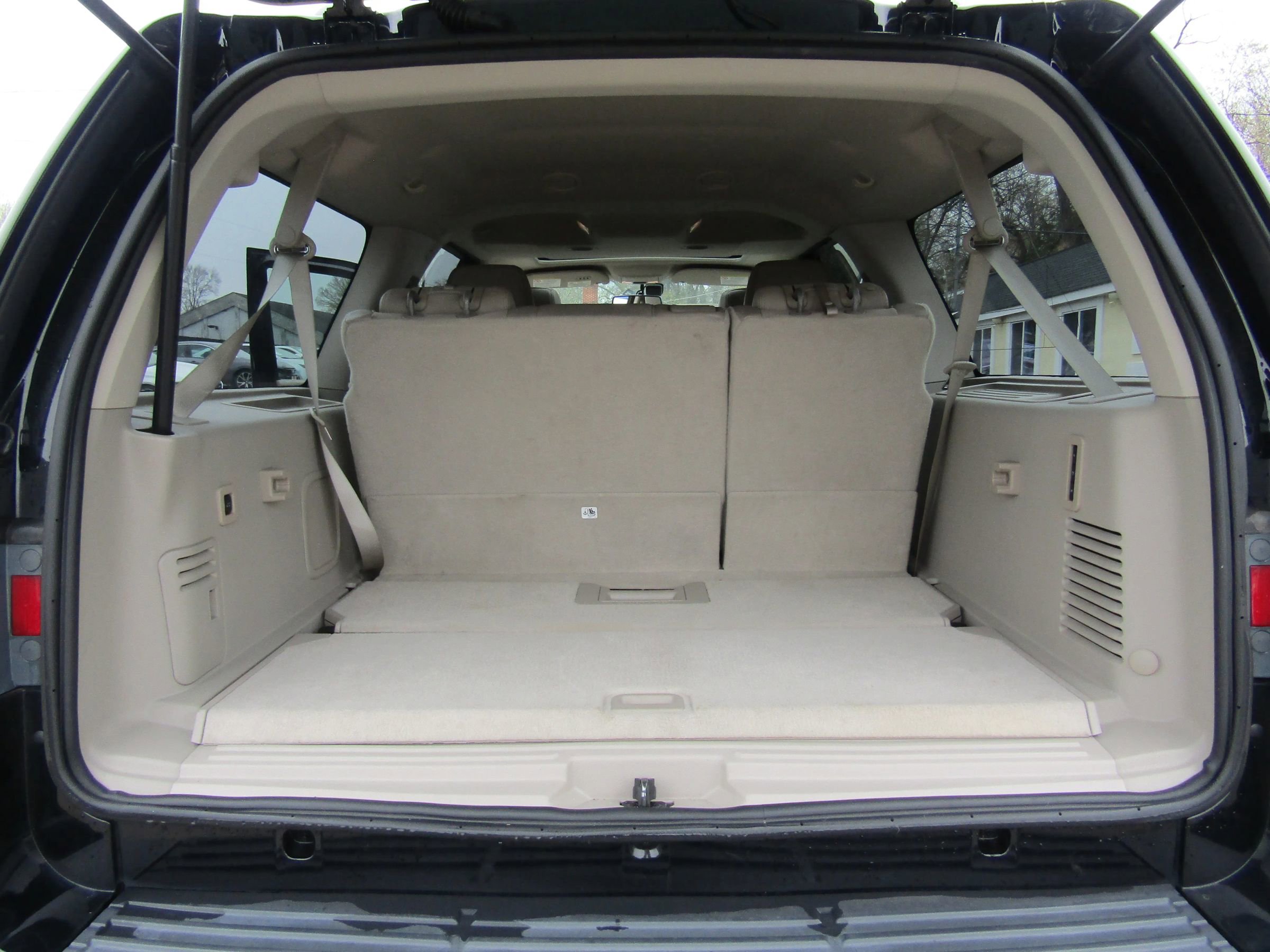 Used 2016 Lincoln Navigator L Select AWD/4WD image 24