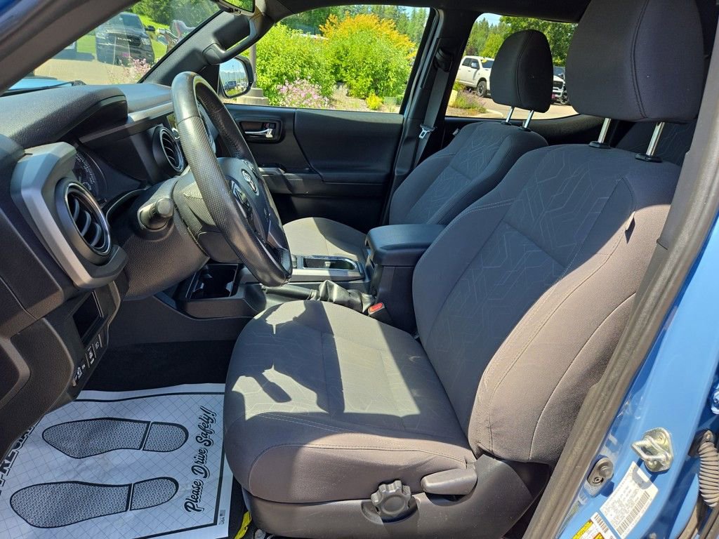 Used 2019 Toyota Tacoma TRD Off-Road image 14