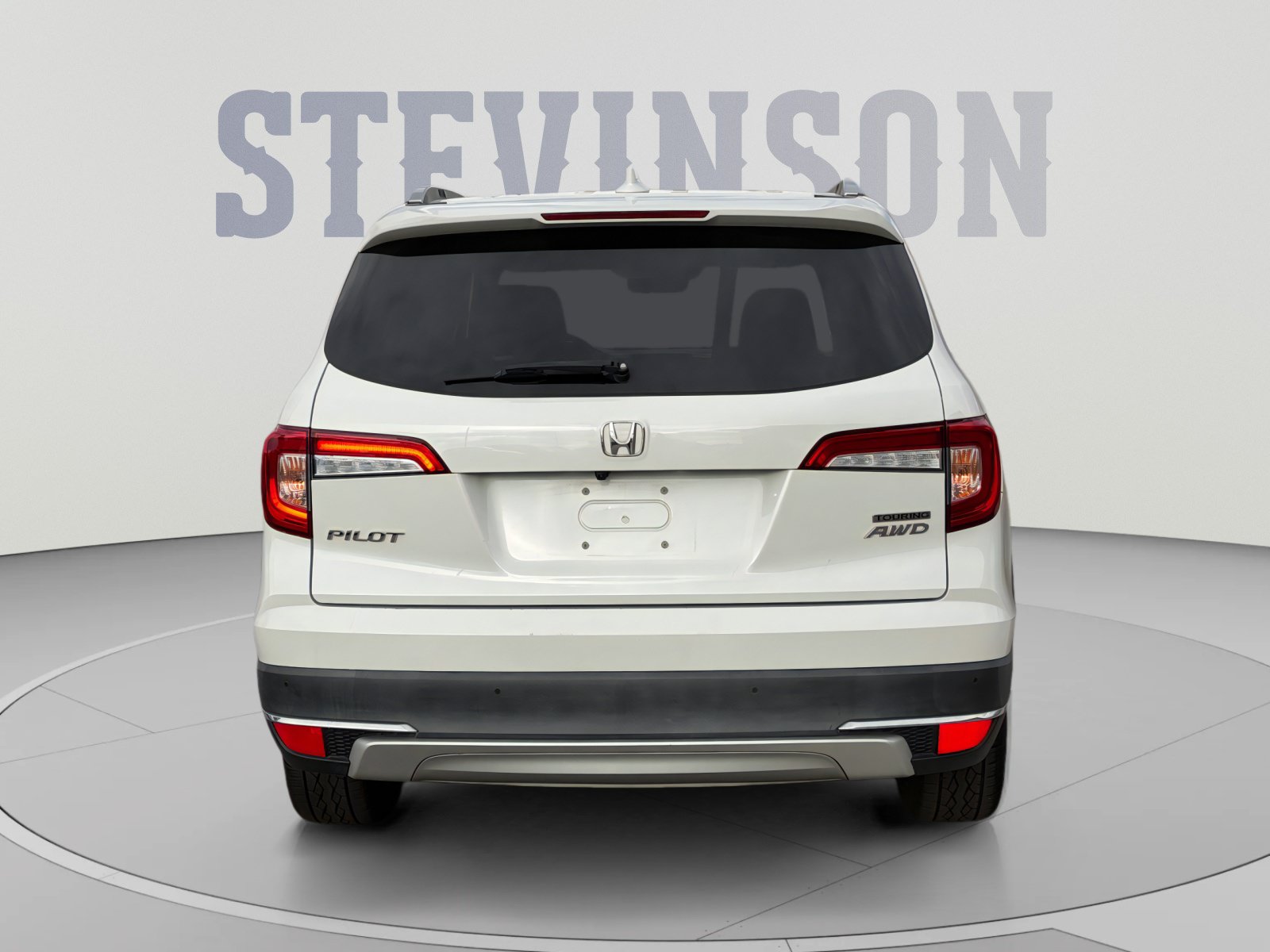 Used 2021 Honda Pilot Touring image 4