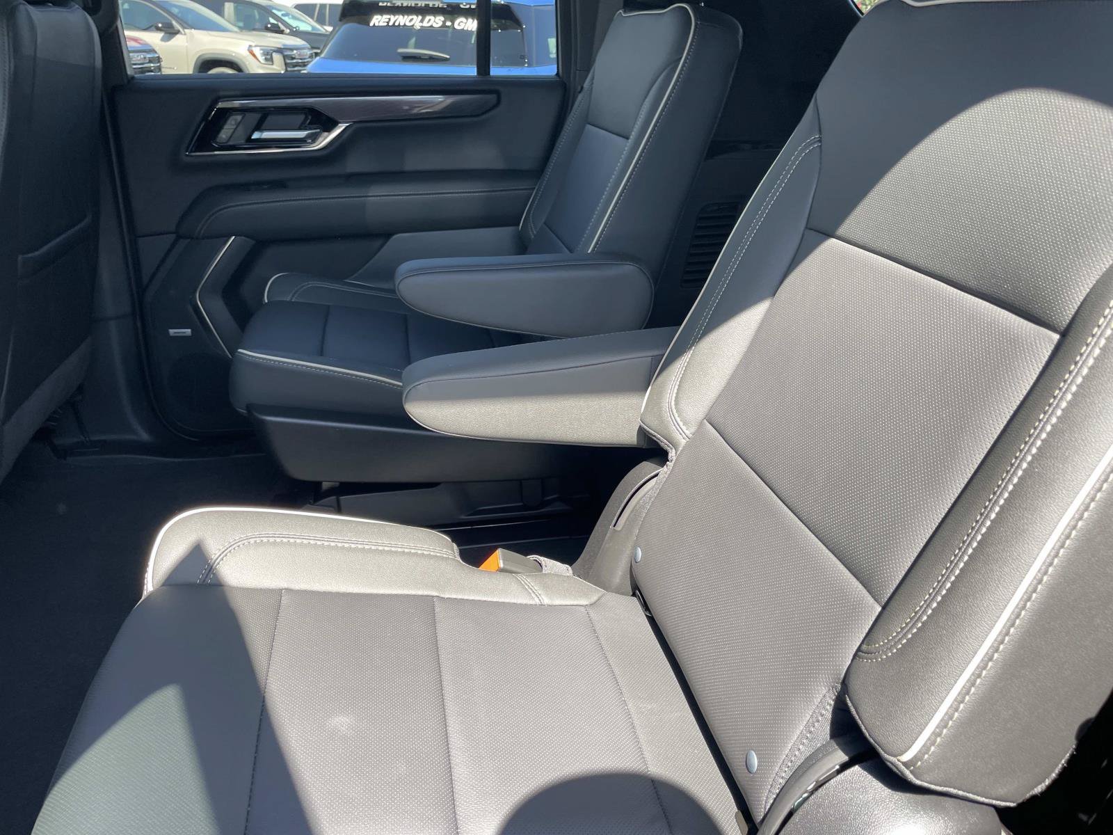 New 2026 GMC Yukon XL Elevation RWD image 22