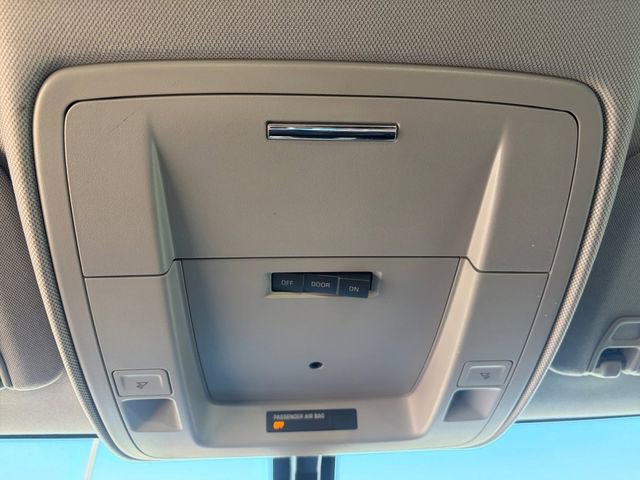 Used 2019 Chevrolet Silverado 1500 LT w/ Texas Edition image 12